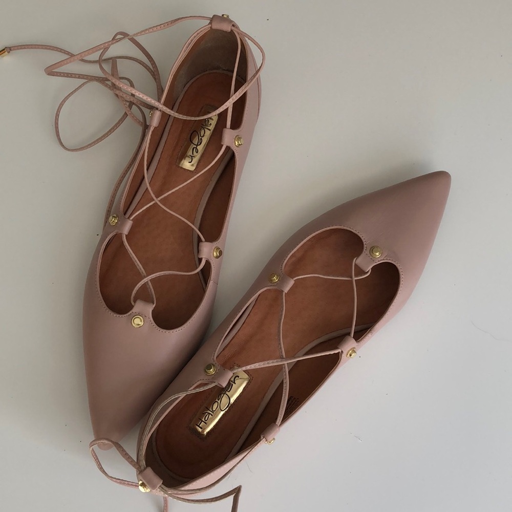 *Worn Once* Lace Up Flats